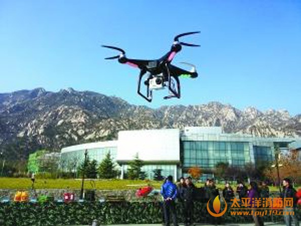 無人機放哨山火