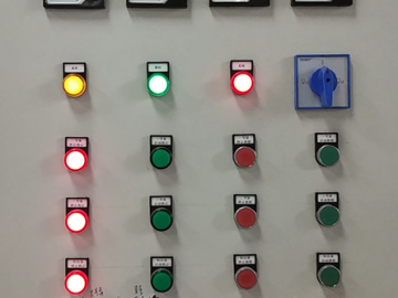 經由過程水泵節制柜手動啟動消防泵組 (24148播放)